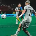 Panameño Cristian Martínez metió al Slovan Bratislava en la fase de liga de la UEFA Champions League